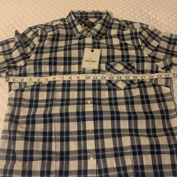 UNTUCKit Women’s Sorbo plaid shirt - Picture 5 of 9